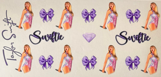 Celebrities / Singers