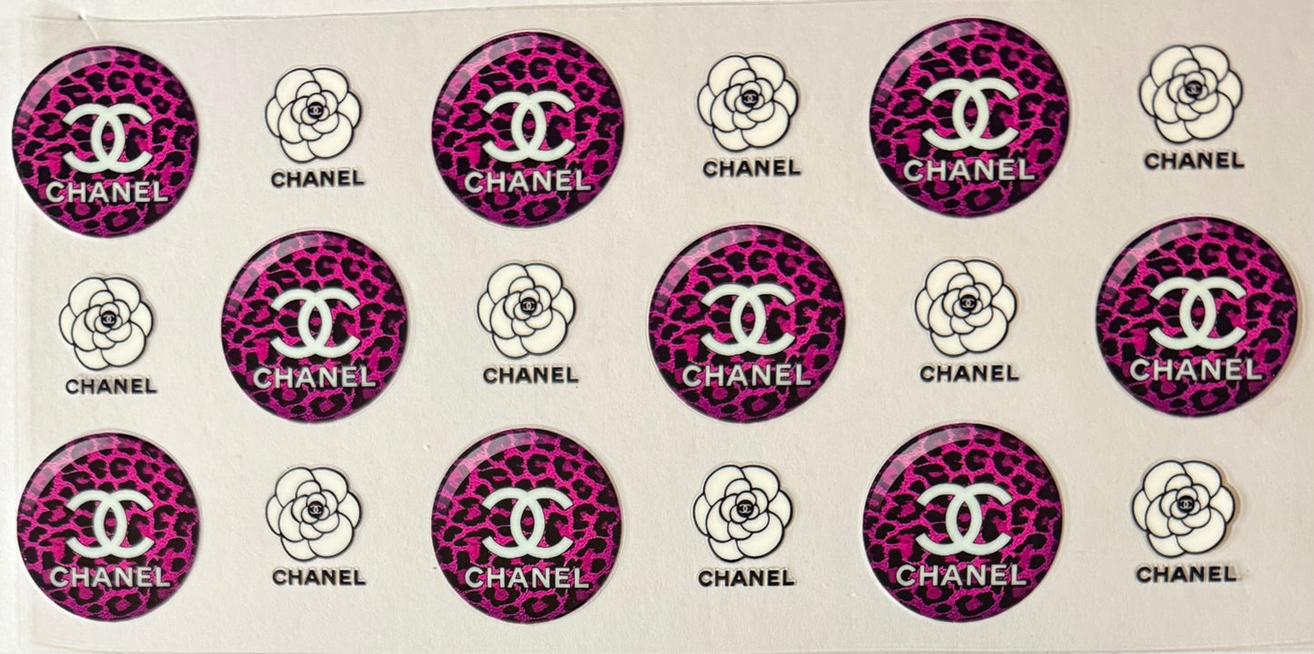 Designer (Chanel / Gucci / Coach)