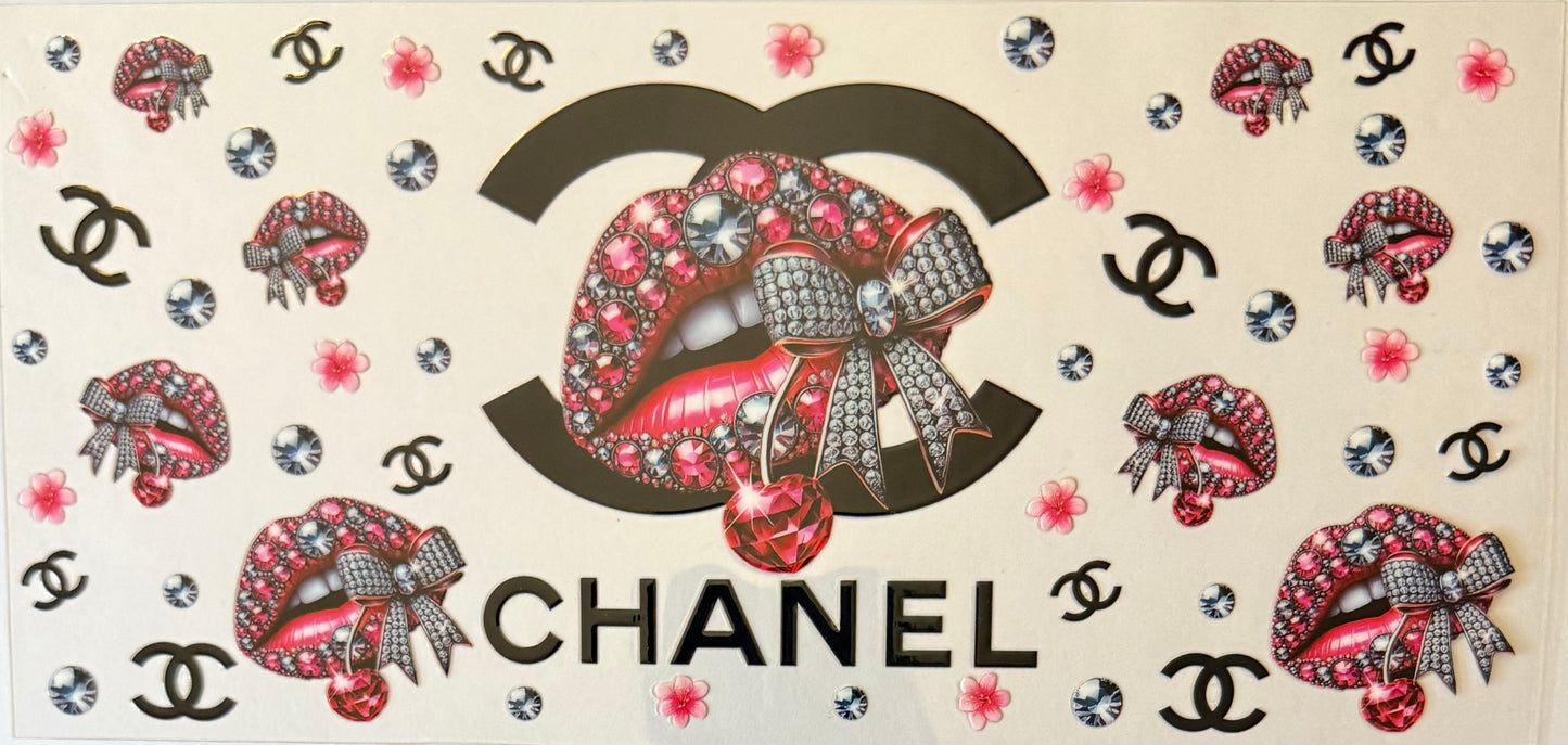 Designer (Chanel / Gucci / Coach)