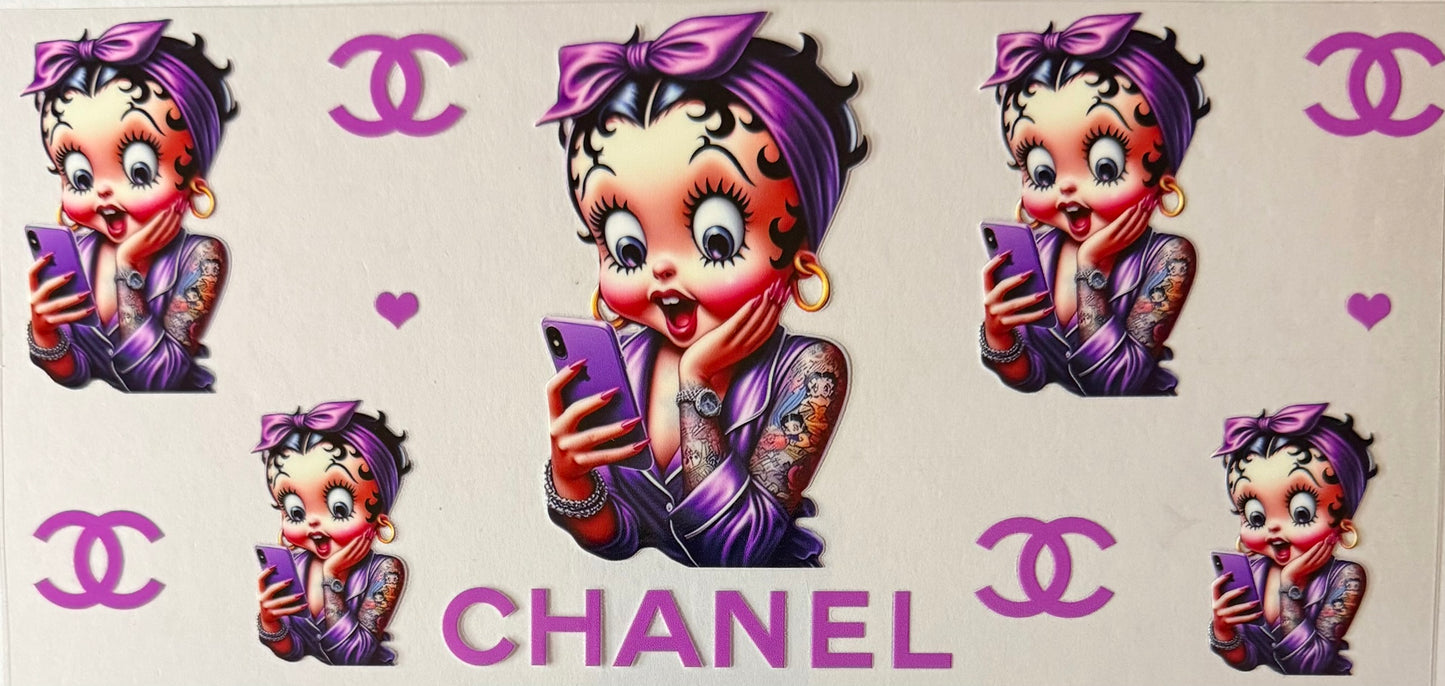 Designer (Chanel / Gucci / Coach)