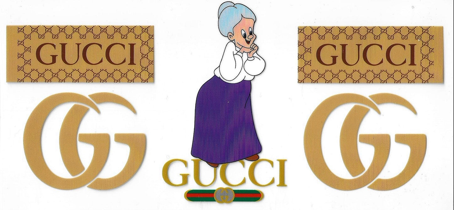 Designer (Chanel / Gucci / Coach)