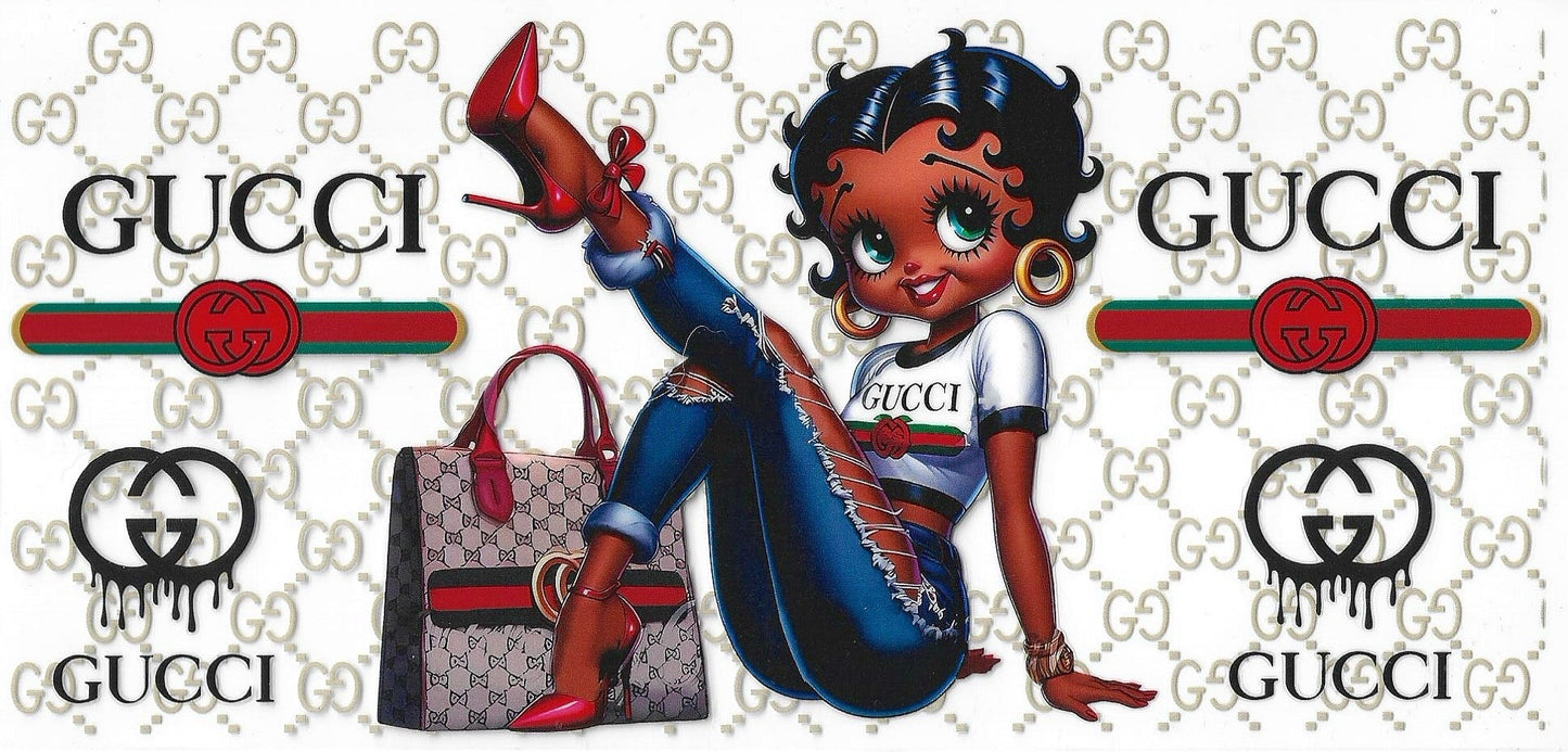 Designer (Chanel / Gucci / Coach)