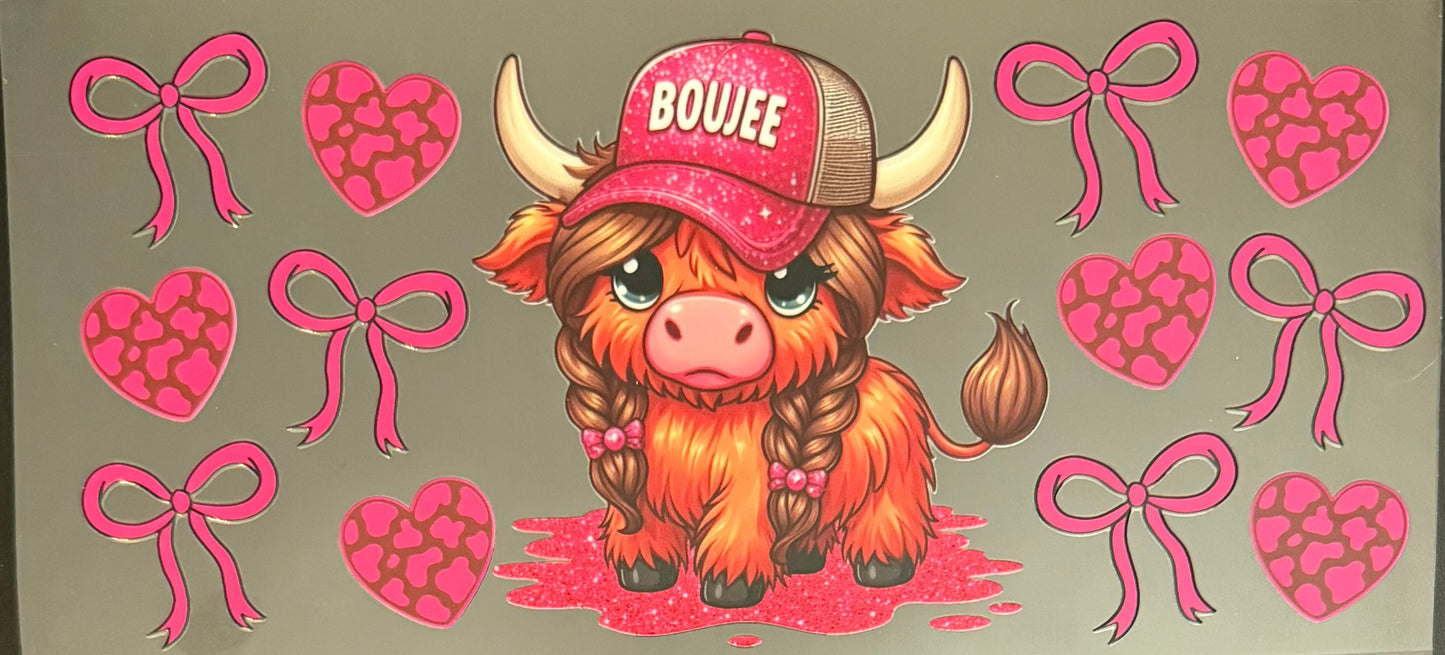 Vaca de las Highlands con margarita