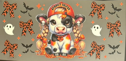 Vaca de las Highlands con margarita